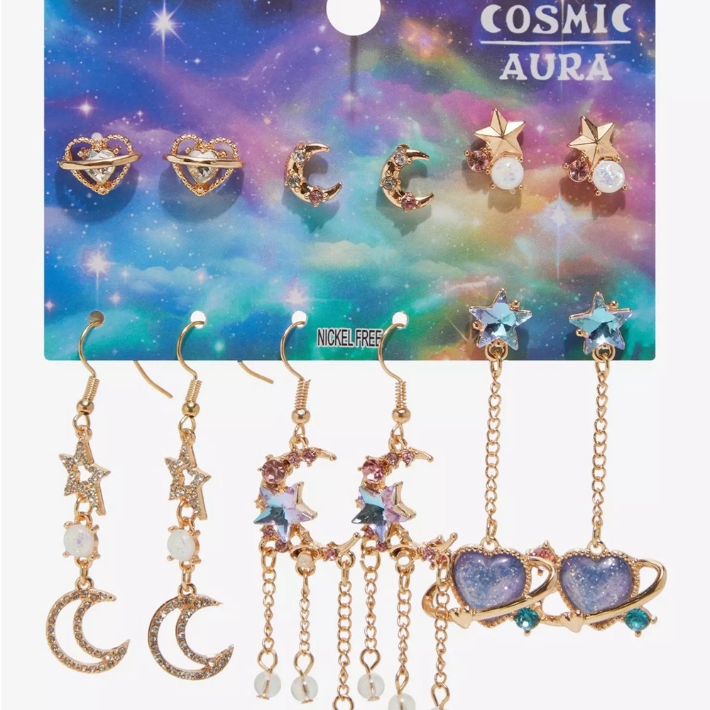 ISO!!!! Cosmic Aura Heart Planetary Earring Set